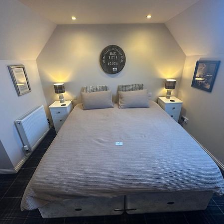 דאפטאון The Gables Whisky B&B מראה חיצוני תמונה