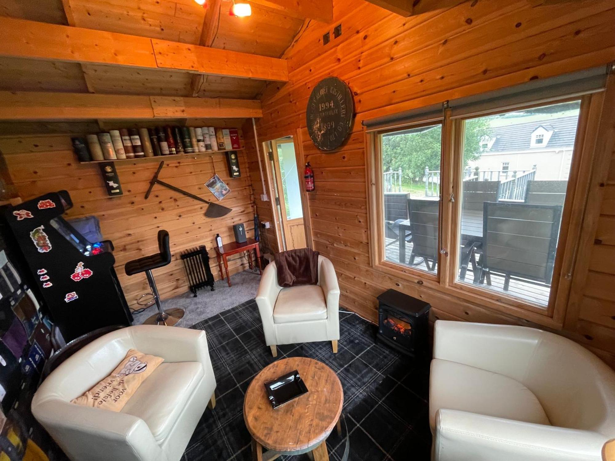 דאפטאון The Gables Whisky B&B מראה חיצוני תמונה